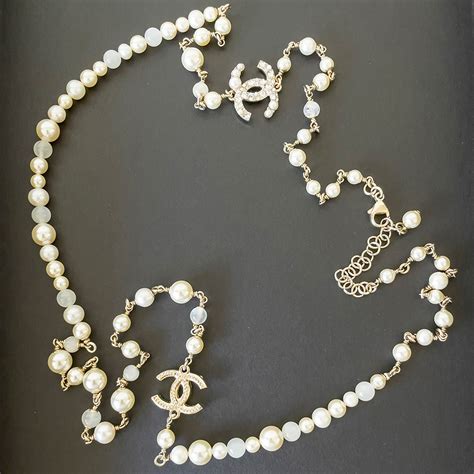 coco chanel fake pearls|cost of chanel pearl necklace.